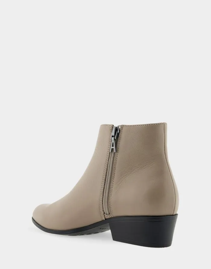 Aerosoles Comfortable Women039s Ankle Boot In Beige Genuine Leather Trench Coat Genuine Leather Women Ankle Boots