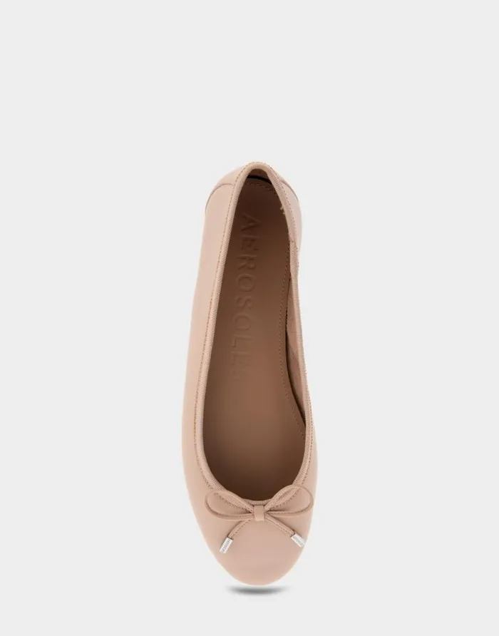 Aerosoles Comfortable Women039s Ballet Flat In Cipria Leather Cipria Leather Women Ballet