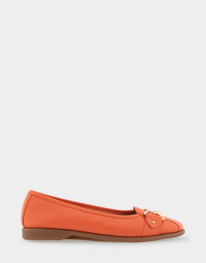 Aerosoles Comfortable Women039s Ornamented Flat In Mandarin Leather Mandarin Leather Women Wide Width Flats
