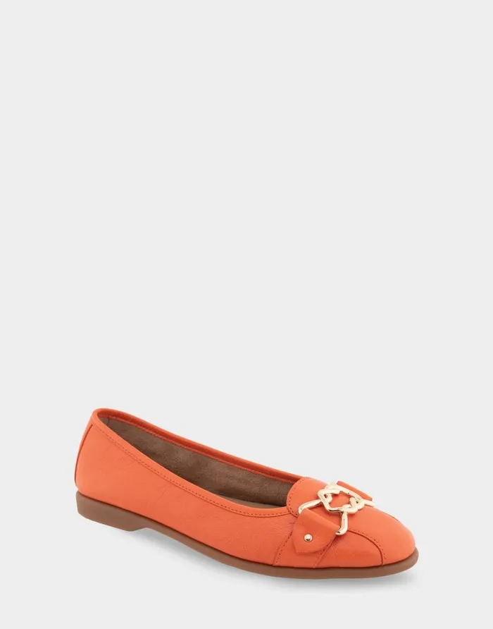 Aerosoles Comfortable Women039s Ornamented Flat In Mandarin Leather Mandarin Leather Women Wide Width Flats