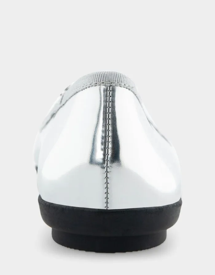 Aerosoles Comfortable Women039s Point Toe Flat In Silver Mirror Metallic Faux Leather Silver Mirror Metallic Faux Leather Women Clogs and Mules