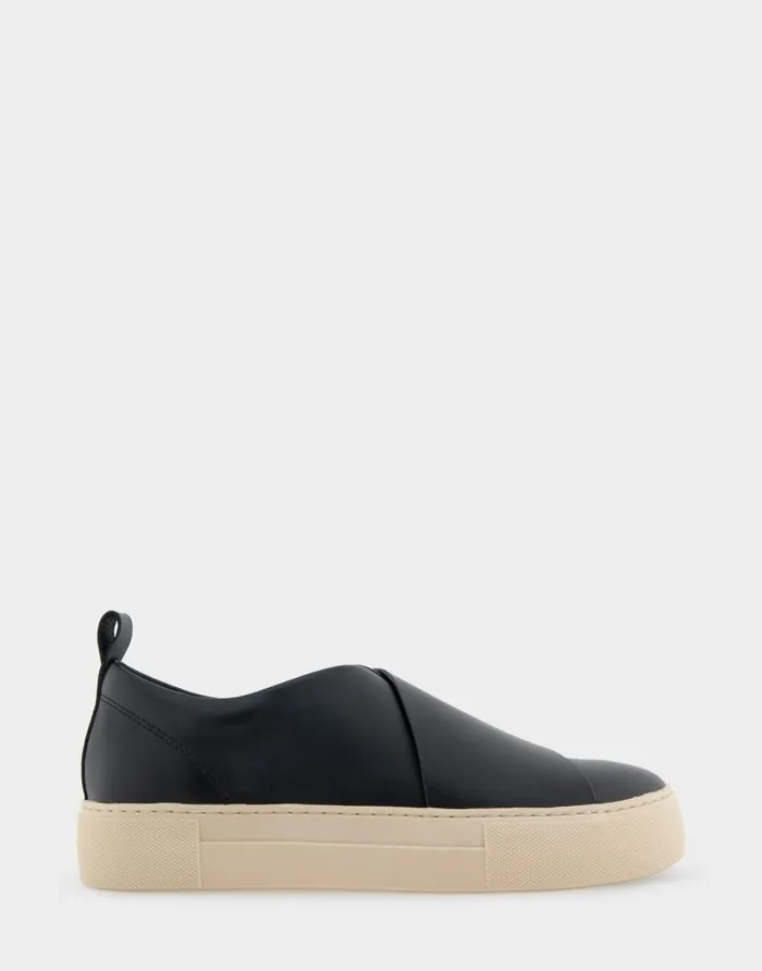 Aerosoles Comfortable Women039s Slip On Hidden Wedge Sneaker In Black Grainy Leather Black Grainy Leather Women Clogs and Mules