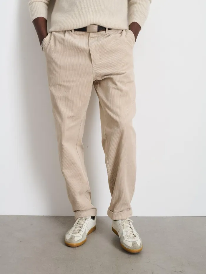 Alex Mill Pants Men Standard Pleated Pant In Corduroy Cloud Grey