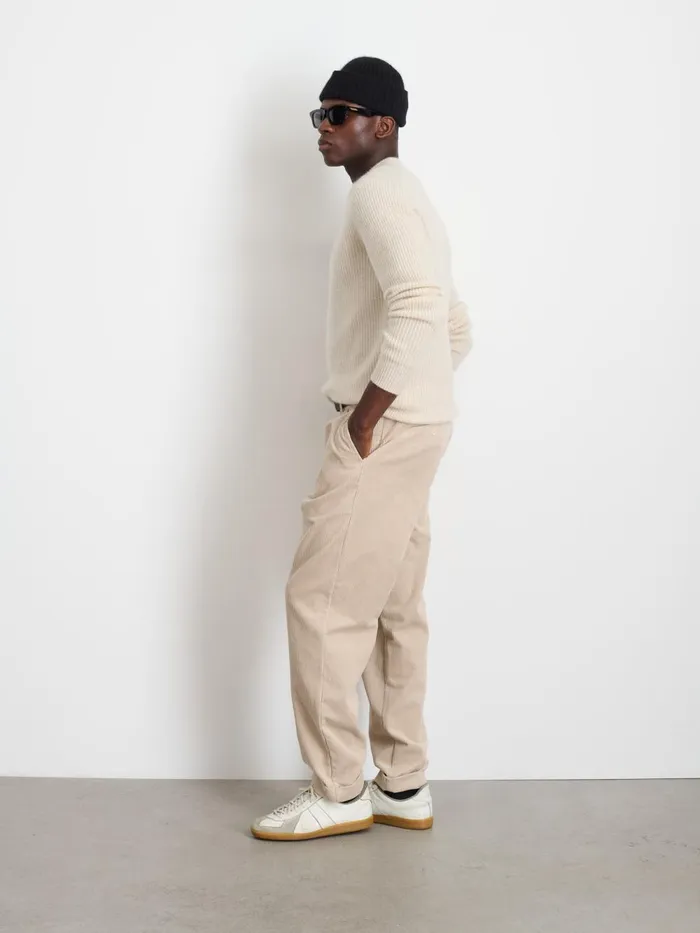 Alex Mill Pants Men Standard Pleated Pant In Corduroy Cloud Grey