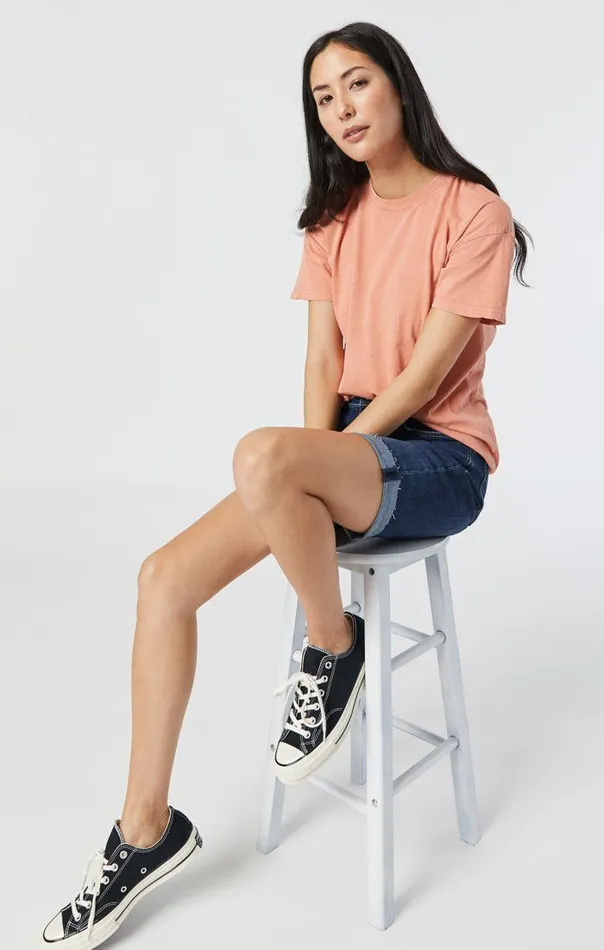 Alexis Shorts In Dark Frayed Hem Feather Blue Women Mavi Jeans Shorts