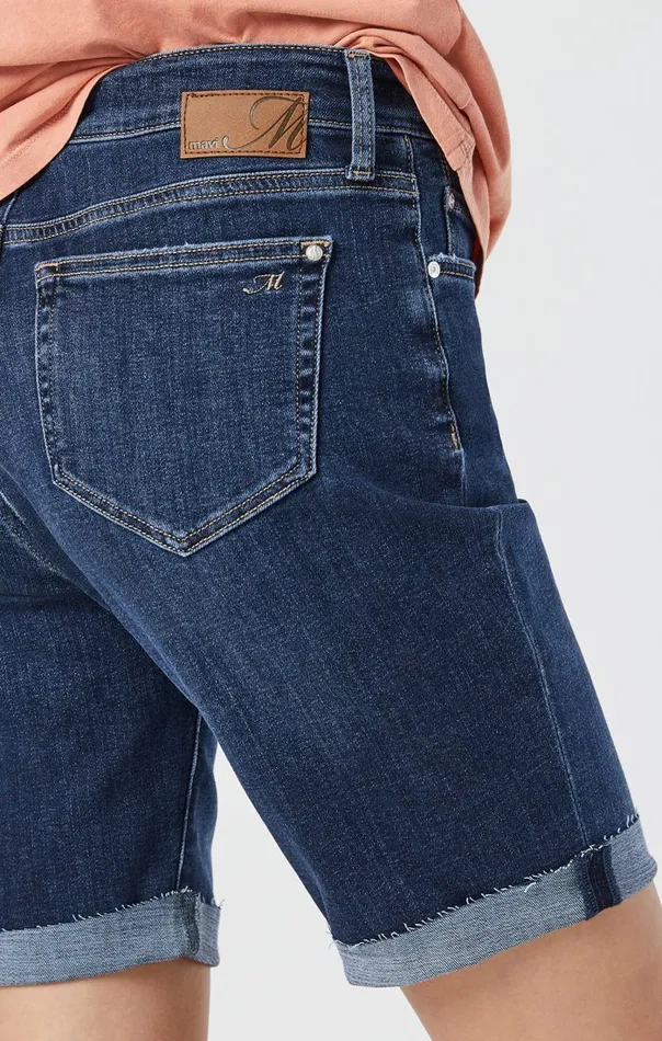 Alexis Shorts In Dark Frayed Hem Feather Blue Women Mavi Jeans Shorts