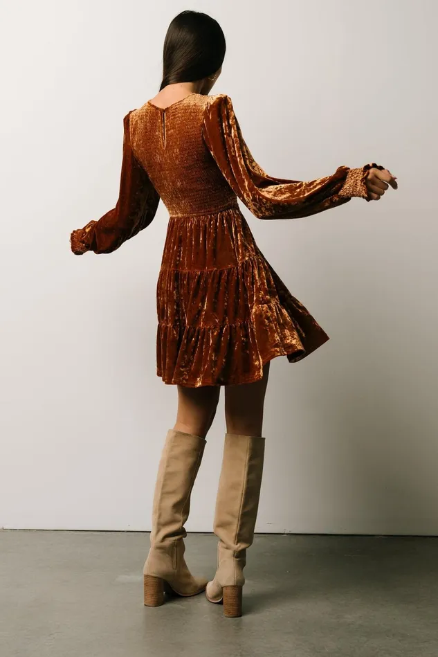 Baltic Born Short Dresses Women Kele Crushed Velvet Mini Dress Light Copper Baltic Born Short Dresses Women Kele Crushed Velvet Mini Dress Light Copper