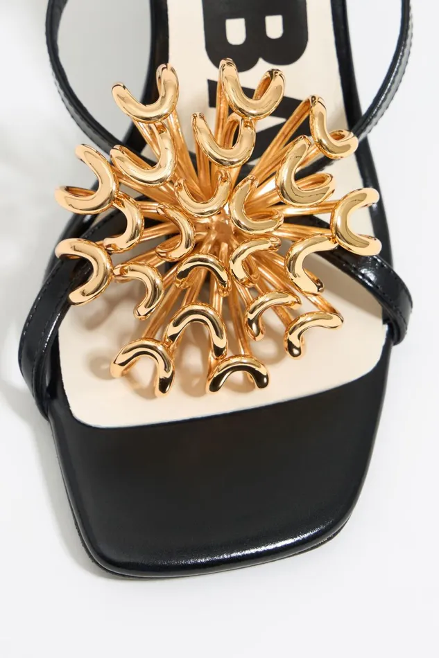 Black Leather Strappy Sandal With Flower Black Women Bimba Y Lola Sandals Black Leather Strappy Sandal With Flower Black Women Bimba Y Lola Sandals