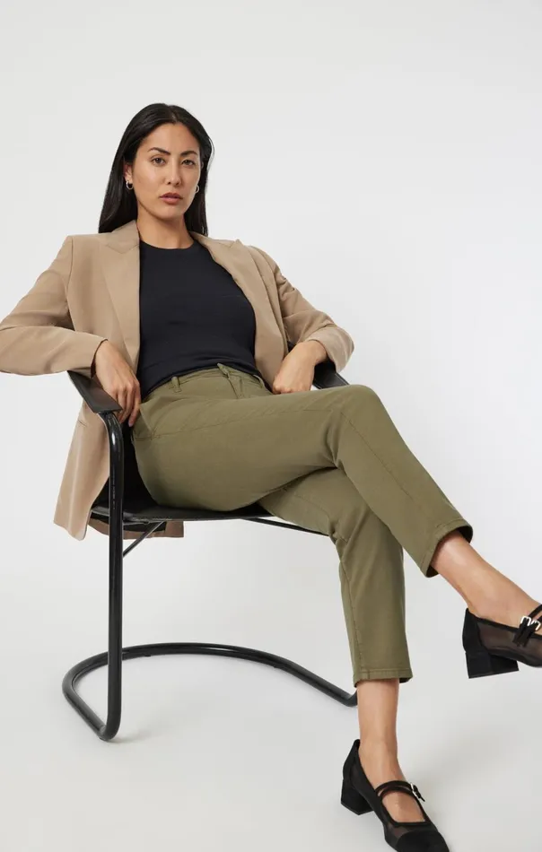 Brooke Slim Chino In Green Luxe Twill Women Mavi Jeans Pants