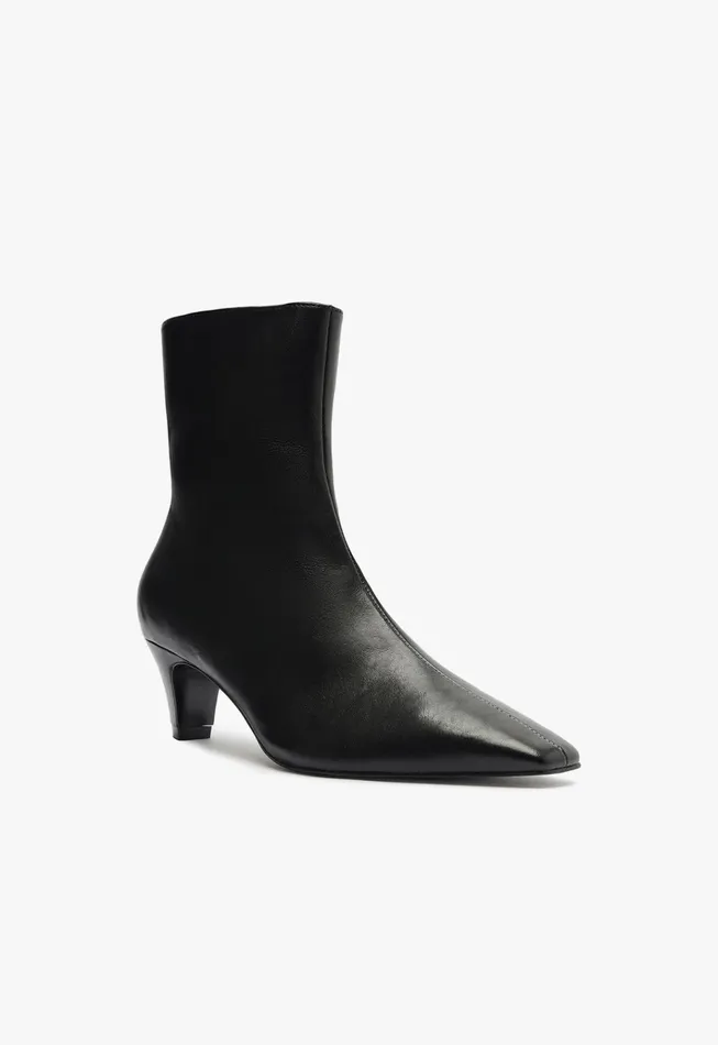 Dellia Bootie Black Women Schutz Shoes Booties