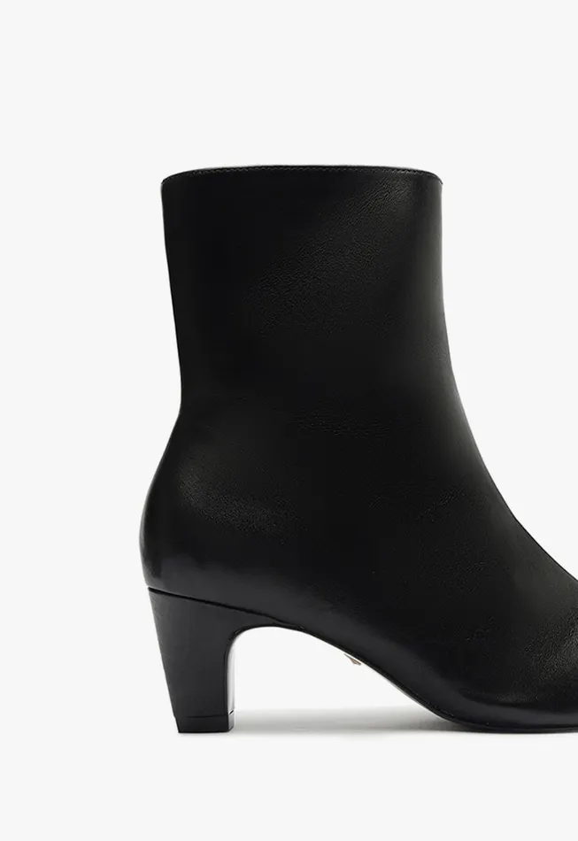 Dellia Bootie Black Women Schutz Shoes Booties