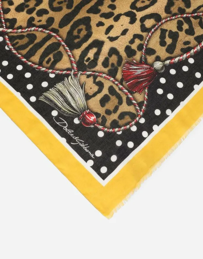 Dolce and Gabbana Scarves And Silks Women Leopardprint Modal And Cashmere Stole Multicolor Dolce and Gabbana Scarves And Silks Women Leopardprint Modal And Cashmere Stole Multicolor