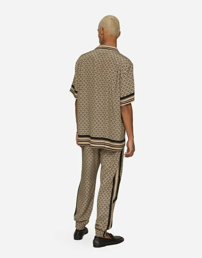 Dolce and Gabbana Shirts Men Crepe De Chine Hawaiian Shirt With DG Logo Print Green Dolce and Gabbana Shirts Men Crepe De Chine Hawaiian Shirt With DG Logo Print Green
