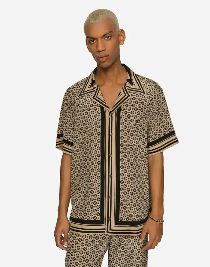 Dolce and Gabbana Shirts Men Crepe De Chine Hawaiian Shirt With DG Logo Print Green Dolce and Gabbana Shirts Men Crepe De Chine Hawaiian Shirt With DG Logo Print Green