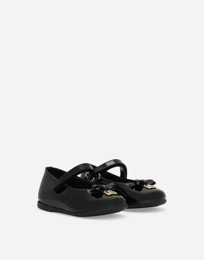 Dolce and Gabbana Shoes For First Steps 1926 Children Patent Leather Ballet Flats With Metal DG Logo Black