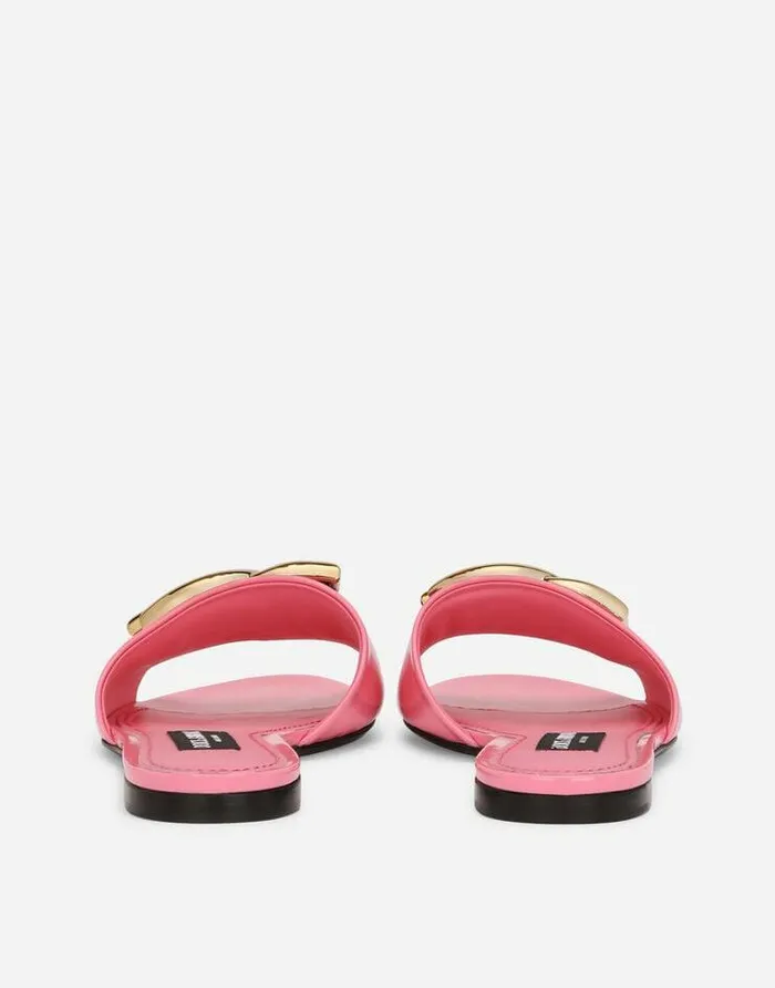 Dolce and Gabbana Slides And Mules Women Patent Leather Sliders With DG Logo Pink Dolce and Gabbana Slides And Mules Women Patent Leather Sliders With DG Logo Pink