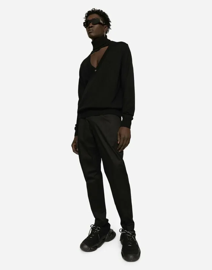 Dolce and Gabbana Sweaters And Cardigans Men Turtleneck Pullover In Virgin Wool Black Dolce and Gabbana Sweaters And Cardigans Men Turtleneck Pullover In Virgin Wool Black