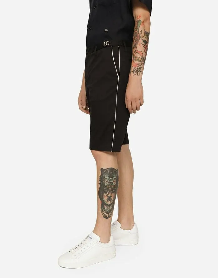 Dolce and Gabbana Trousers And Shorts Men Stretch Cotton Shorts With DG Hardware Blue Dolce and Gabbana Trousers And Shorts Men Stretch Cotton Shorts With DG Hardware Blue