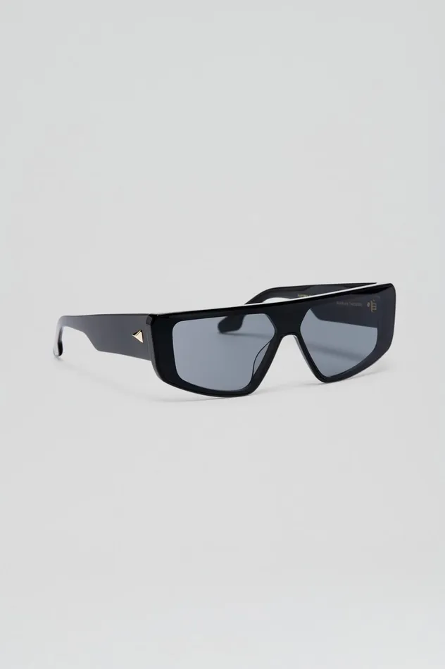 Eyewear Women Scanlan Theodore ST FLAT TOP II SUNGLASSES Black Eyewear Women Scanlan Theodore ST FLAT TOP II SUNGLASSES Black