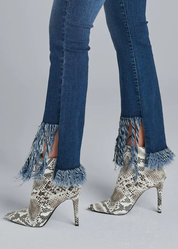 FRAYED HEM JEANS Dark Wash Women VENUS Novelty Jeans