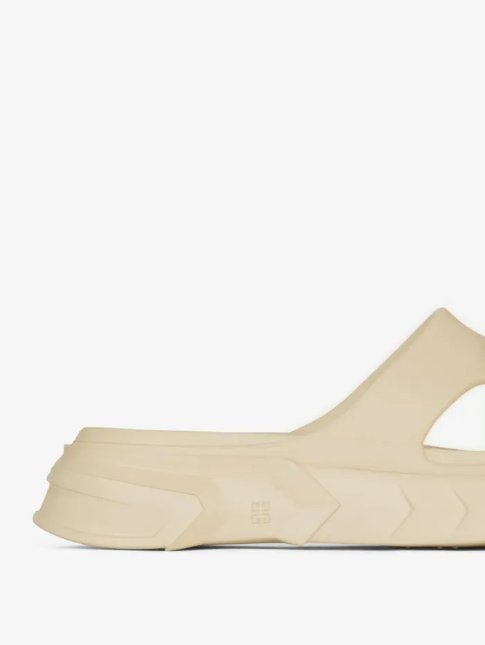Givenchy Marshmallow Flat Sandals In Rubber Beige Men Slides and Sandals Givenchy Marshmallow Flat Sandals In Rubber Beige Men Slides and Sandals