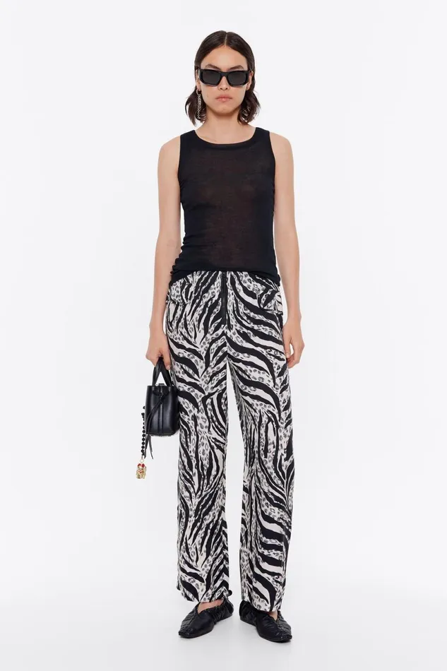 Ivory Zebra Fluid Trousers Zebra Ivory Women Bimba Y Lola Total Look Ivory Zebra Fluid Trousers Zebra Ivory Women Bimba Y Lola Total Look