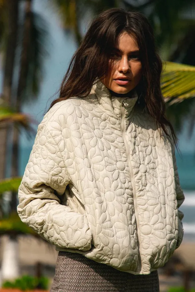 JAXSON LIGHTWEIGHT QUILTED JACKET Cement Women O039NEILL Clothing
