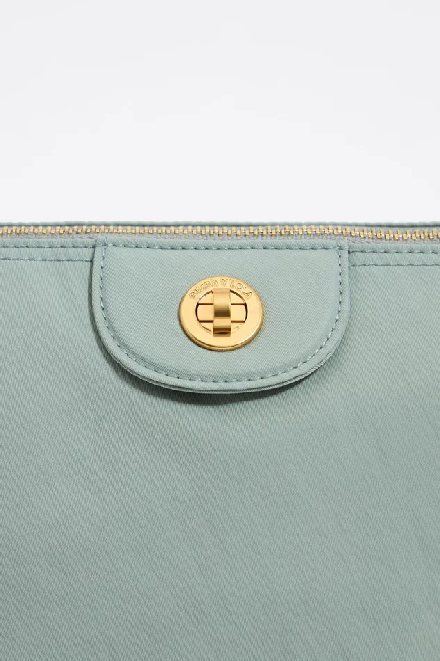 Large Aquamarine Nylon Trapezium Makeup Case Lake Green Women Bimba Y Lola Vanity Pouches Large Aquamarine Nylon Trapezium Makeup Case Lake Green Women Bimba Y Lola Vanity Pouches