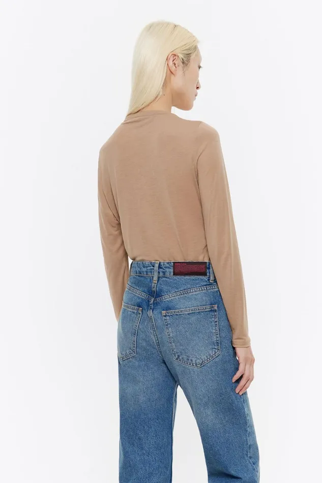 Light Brown Ruched Long Tshirt Light Brown Women Bimba Y Lola TShirts Light Brown Ruched Long Tshirt Light Brown Women Bimba Y Lola TShirts