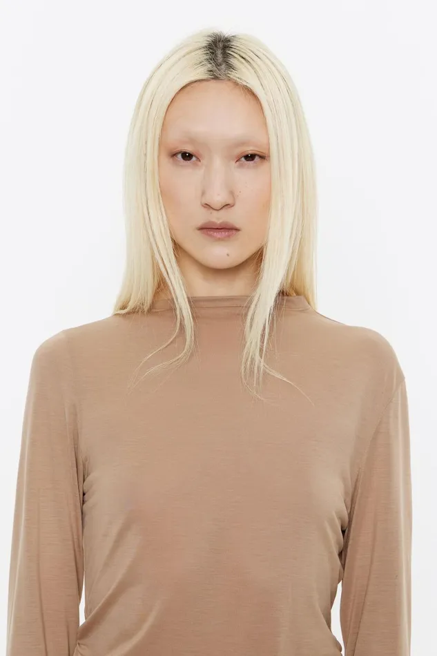Light Brown Ruched Long Tshirt Light Brown Women Bimba Y Lola TShirts Light Brown Ruched Long Tshirt Light Brown Women Bimba Y Lola TShirts
