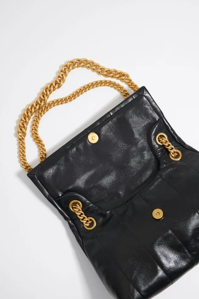 Medium Black Leather Flap Bag Black Women Bimba Y Lola Crossbody Bags Medium Black Leather Flap Bag Black Women Bimba Y Lola Crossbody Bags
