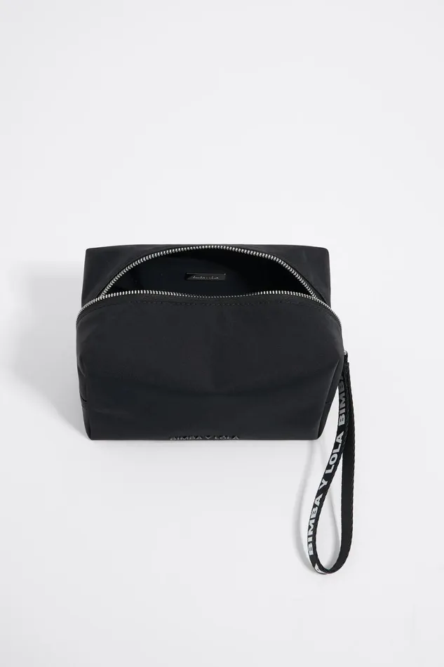 Medium Black Nylon Makeup Case Black Women Bimba Y Lola Vanity Pouches Medium Black Nylon Makeup Case Black Women Bimba Y Lola Vanity Pouches
