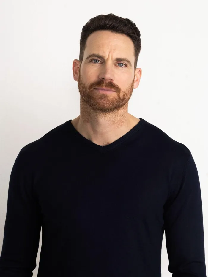 Men Knits and Sweats Petrol Industries Essential VNeck Knit Midnight Navy