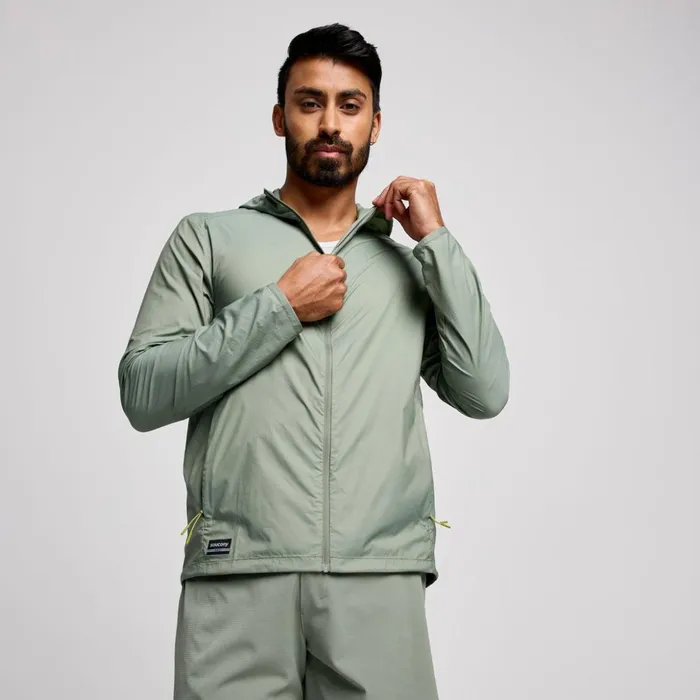 Men Peregrine Packaway Jacket Bough Saucony Tops