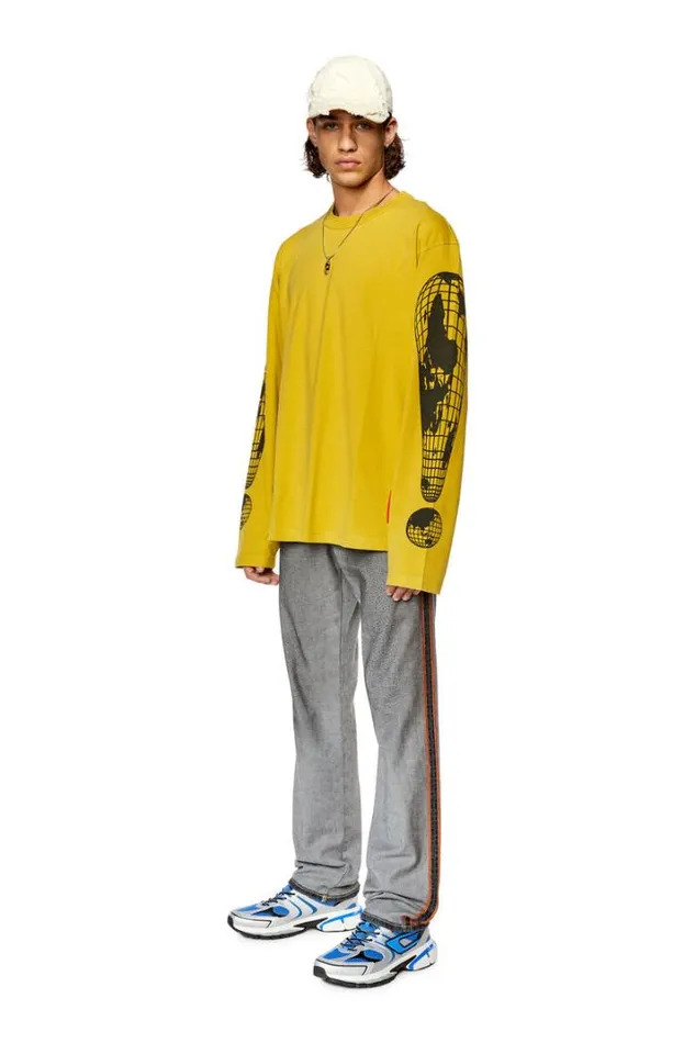 Men TCraneLsL3 Yellow Diesel Tshirts