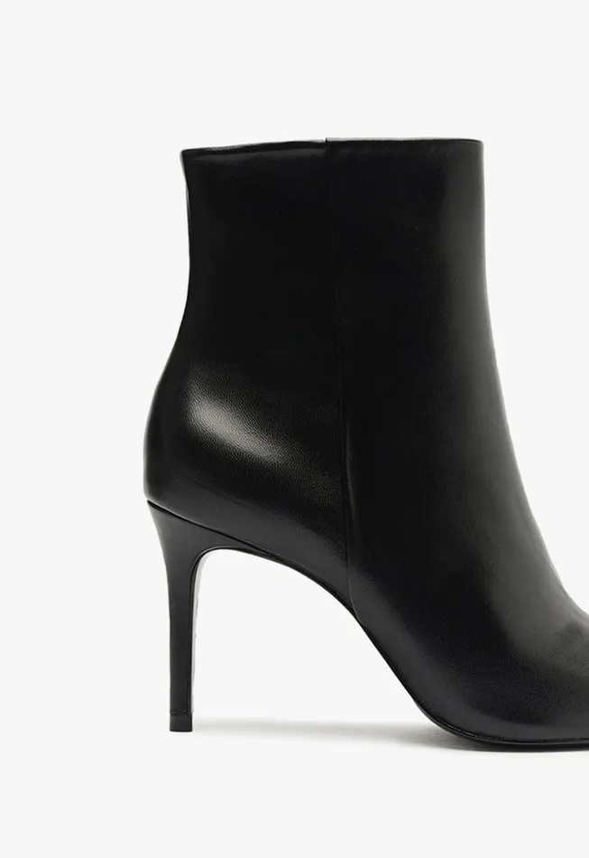Mikki Bootie Black Women Schutz Shoes Mikki Boots