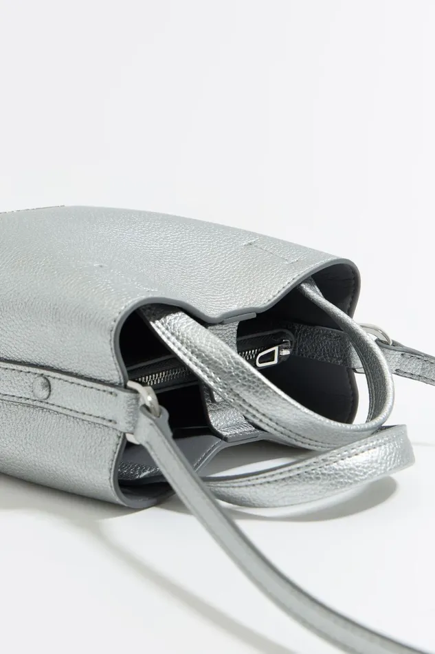 Mini Silver Leather Chihuahua Bag Silver Women Bimba Y Lola Crossbody Bags
