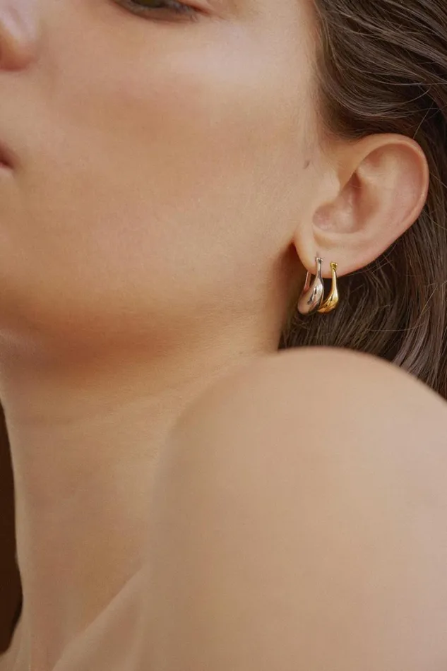 Oroton Kora Mini Hoops 18k Gold Women Jewellery