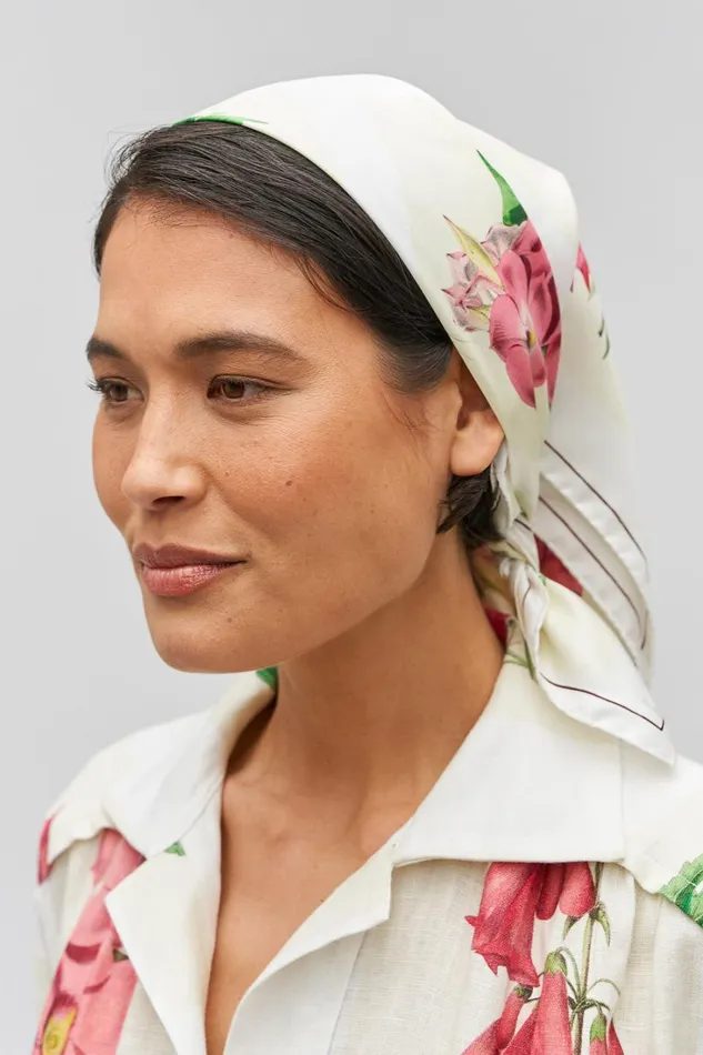 Oroton Verandah Floral Silk Scarf Buttermilk Women Scarves Oroton Verandah Floral Silk Scarf Buttermilk Women Scarves