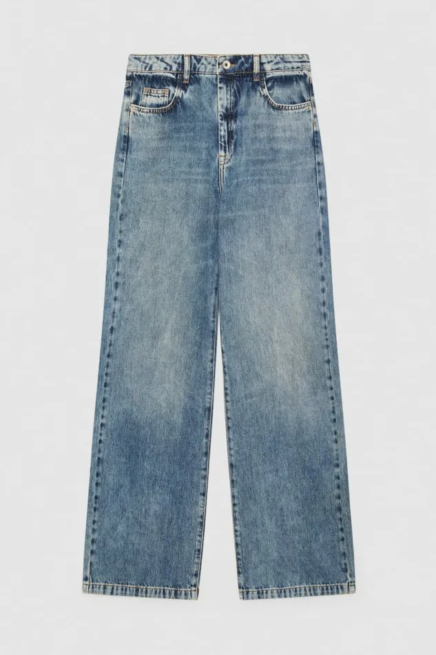 Patrizia Pepe Pants and Jeans HighWaisted Straight Fit Jeans Light Blue 8211 Women