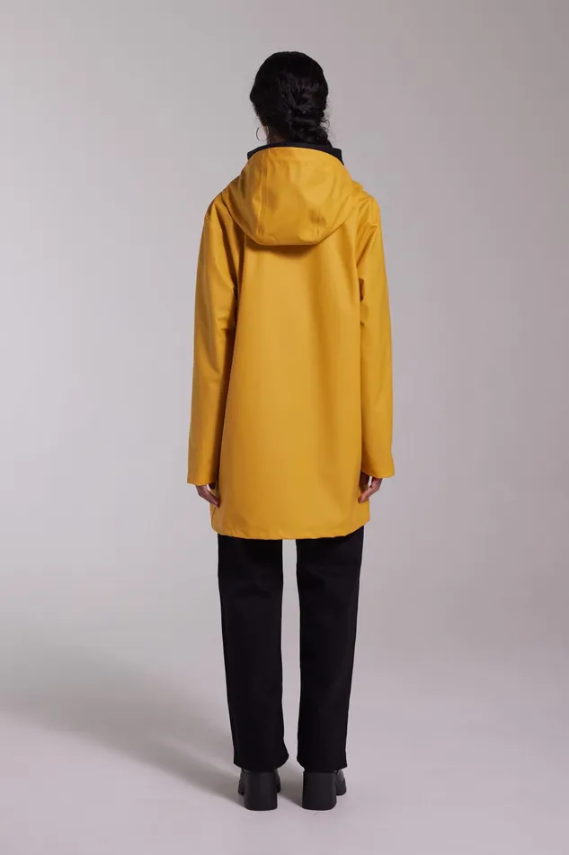 Raincoats Women Stutterheim Stockholm Lightweight Raincoat Warm Honey
