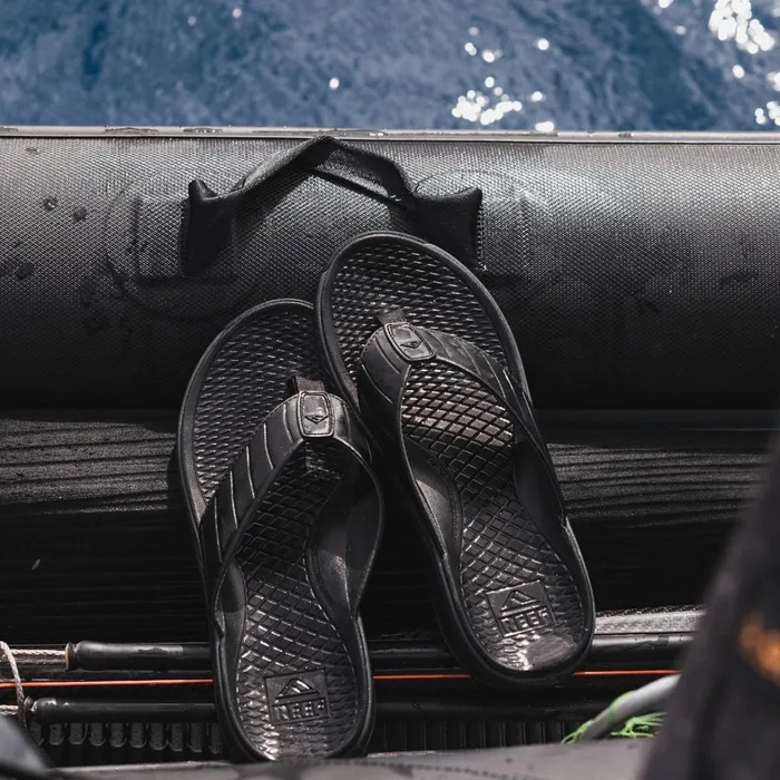 Reef Sandals The Deckhand Black 8211 Men
