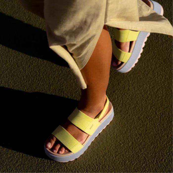 Reef Sandals Water Vista Higher Meringue 8211 Women Reef Sandals Water Vista Higher Meringue 8211 Women