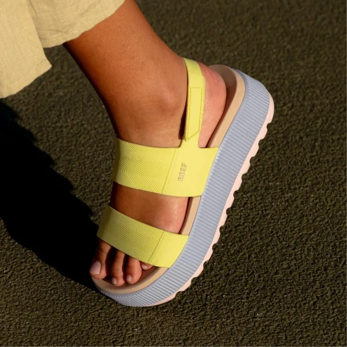 Reef Sandals Water Vista Higher Meringue 8211 Women Reef Sandals Water Vista Higher Meringue 8211 Women