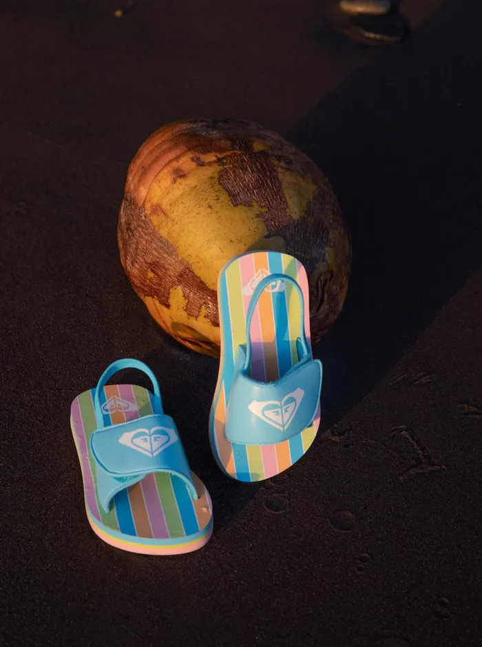 Roxy Shoes and Sandals Toddler039s Finn Sandals Aquarius 8211 Women