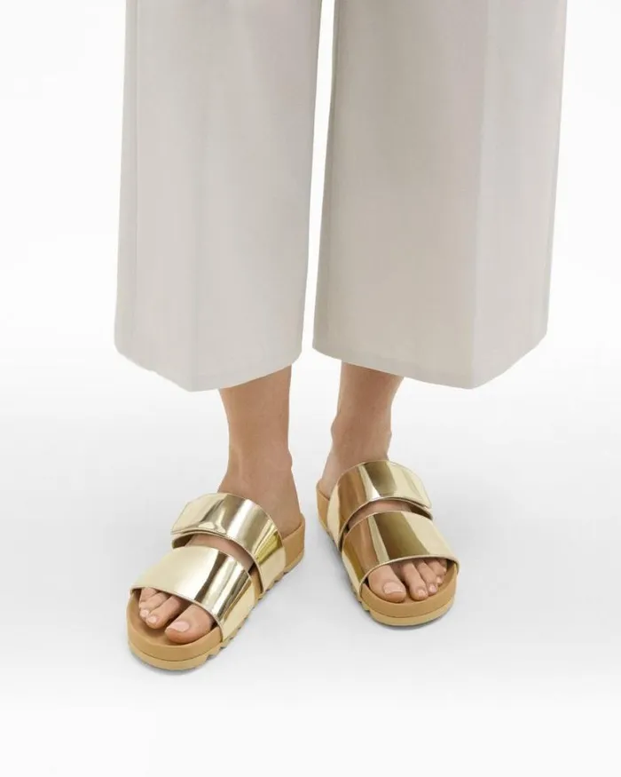 Shoes Women Theory Slide Sandals In Metallic Leather Light Gold