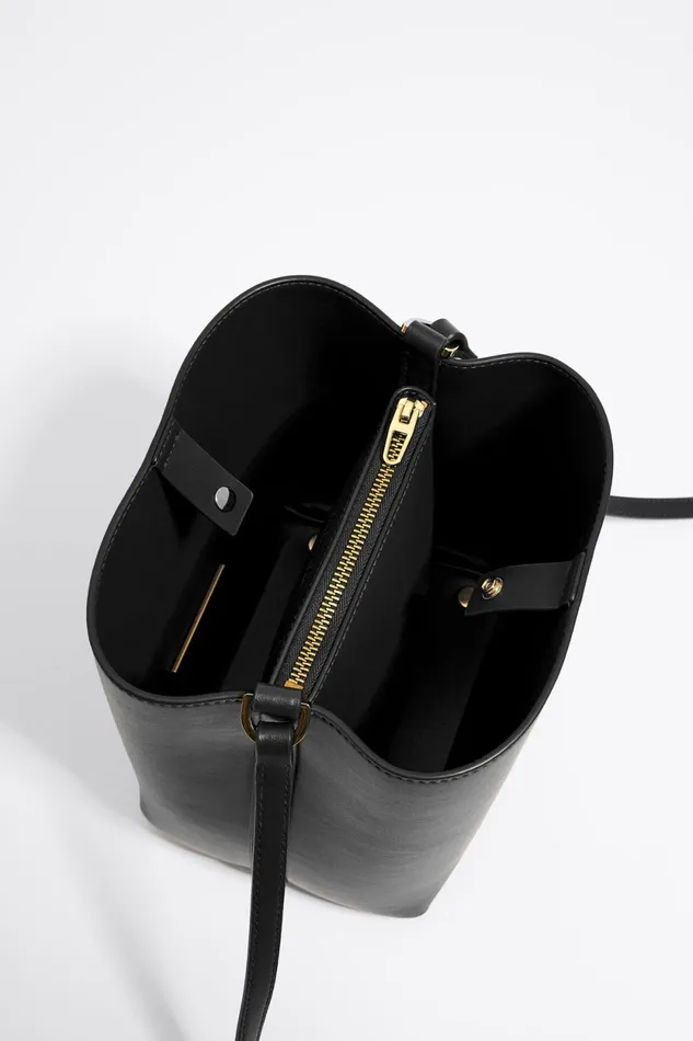 Small Black Leather Chihuahua Bucket Bag Black Women Bimba Y Lola Crossbody Bags