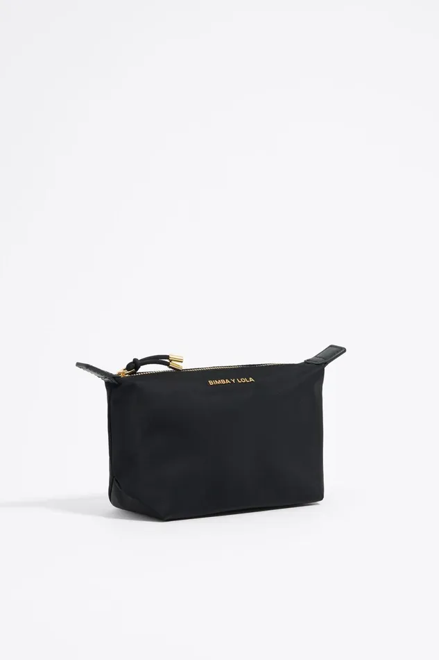 Small Black Nylon Trapezium Makeup Case Black Women Bimba Y Lola Vanity Pouches Small Black Nylon Trapezium Makeup Case Black Women Bimba Y Lola Vanity Pouches