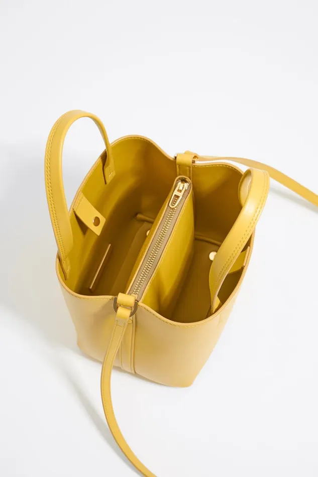 Small Yellow Leather Chihuahua Bag Yellow Women Bimba Y Lola Shoulder Bags