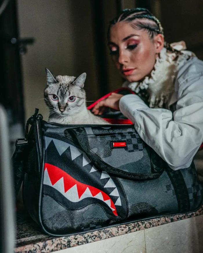 SPRAYGROUND 3AM PET CARRIER Bags